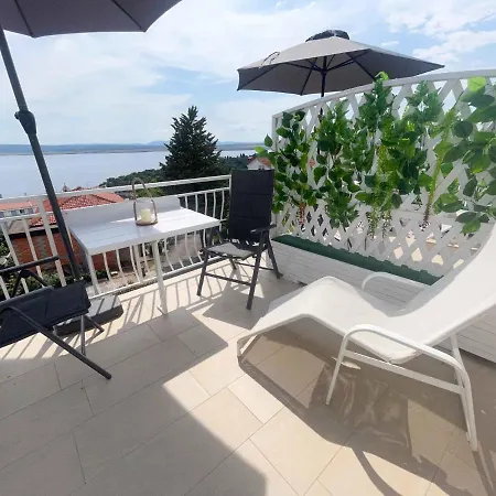 In 42059 Apartament