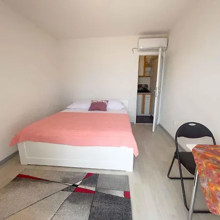 In 42059 Apartmán *